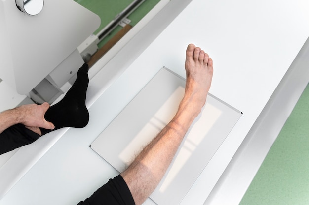 Nowoczesne metody leczenia deformacji stóp: od diagnostyki po zabieg chirurgiczny